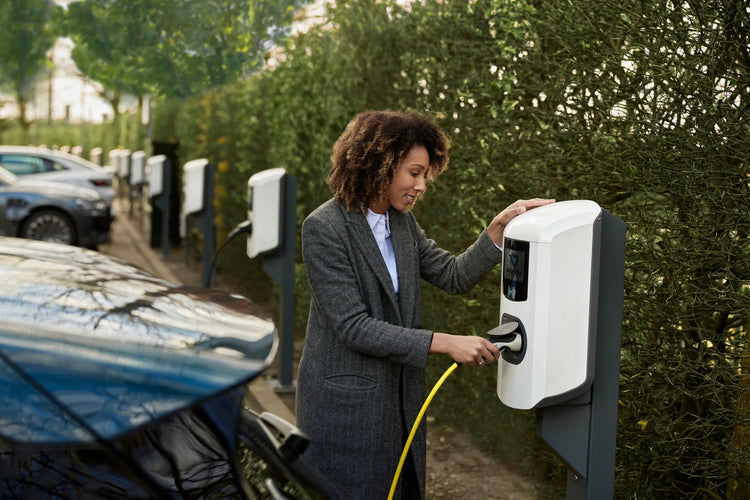 Laadpaal-zakelijk-22kW-Alfen_EV-Charger-Elektrische-Auto-Laden
